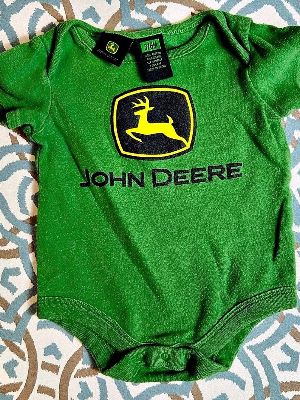 John Deere Infant Logo Bodysuit Baby Green & Yellow 3/6M